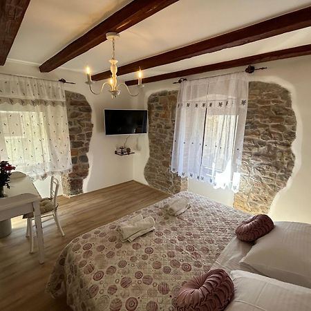 Casa Stella Villa Draguc Екстериор снимка